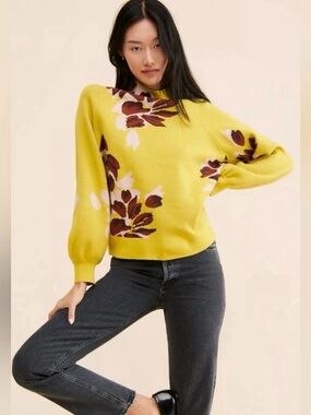 Anthropologie Beatriz Mock Neck Floral Sweater in Chartreuse size Medium